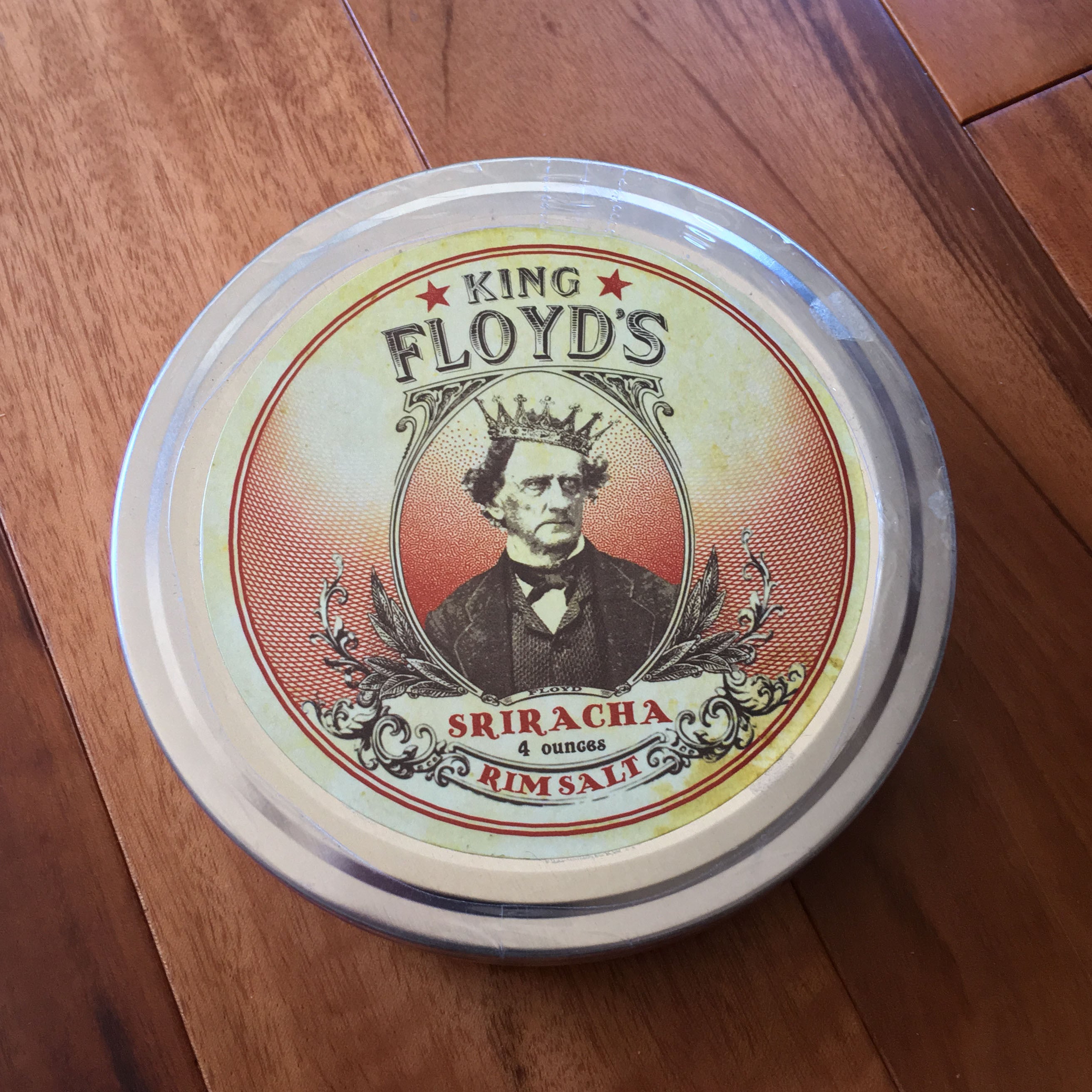 cigarette rim (Menthol) L-20-H - USA and India What more do you need to dazzle guests with a slow ambulation around the room KING FLOYD'S Sriracha Rim Salt